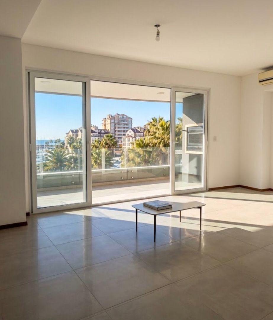 Foto de Dueno alquila sin comisión departamento con vista al agua balcón, imagen 1