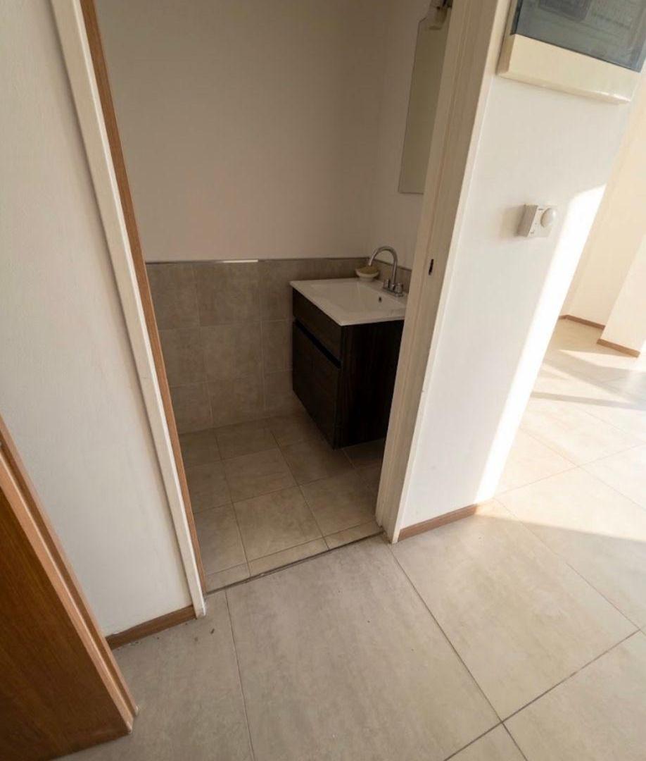 Foto de Dueno alquila sin comisión departamento con vista al agua balcón, imagen 4
