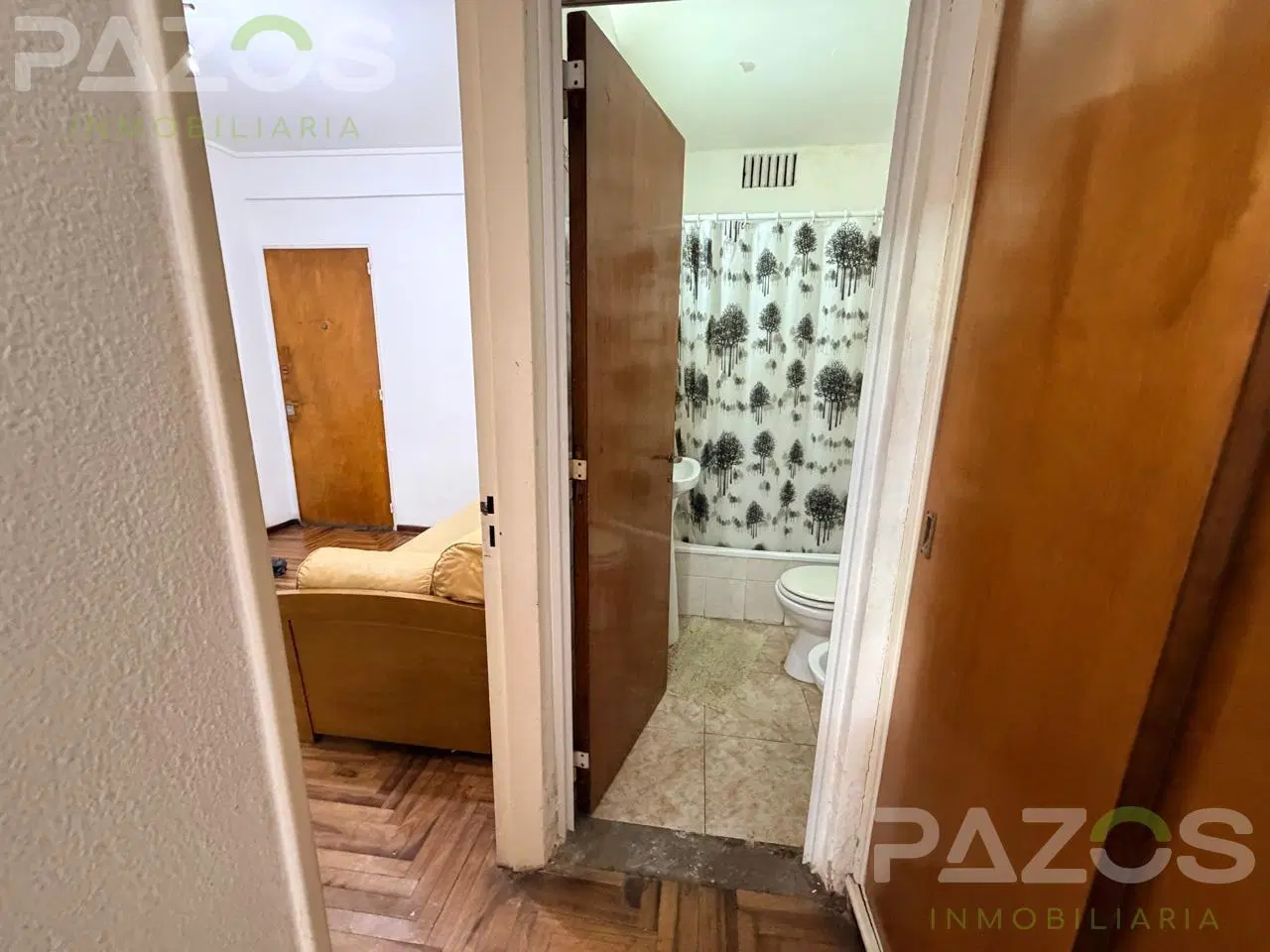Departamento de una ambiente dividido con balcon a la calle 3