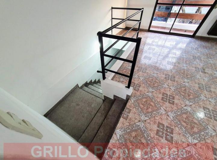 Cortina 881 - Departamento tres ambientes. Sin expensas. Planta alta. 5