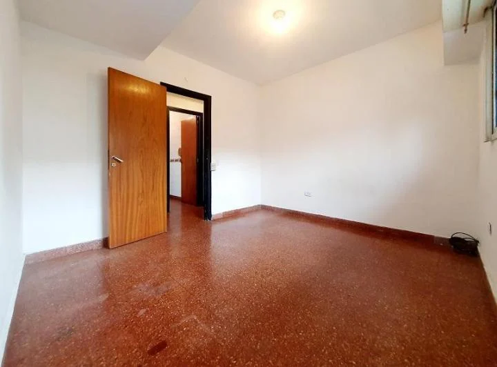 Álvarez Jonte 4076 - Departamento tres ambientes. Al frente. Con bajas expensas. 3