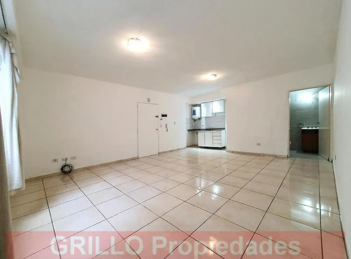 Av. Directorio 386. Departamento monoambiente de 35 m2. Muy buena zona. 2