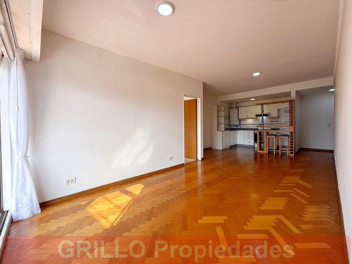 Av. del Libertador 7730. Departamento dos ambientes. Balcón aterrazado. Cochera opcional. Excelente 3