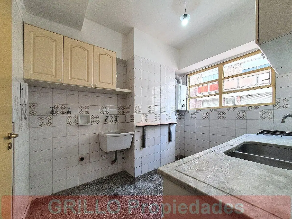 Av Olazabal 3215. Departamento dos ambientes. Cocina independiente. Aire acondicionado y calefacción 4
