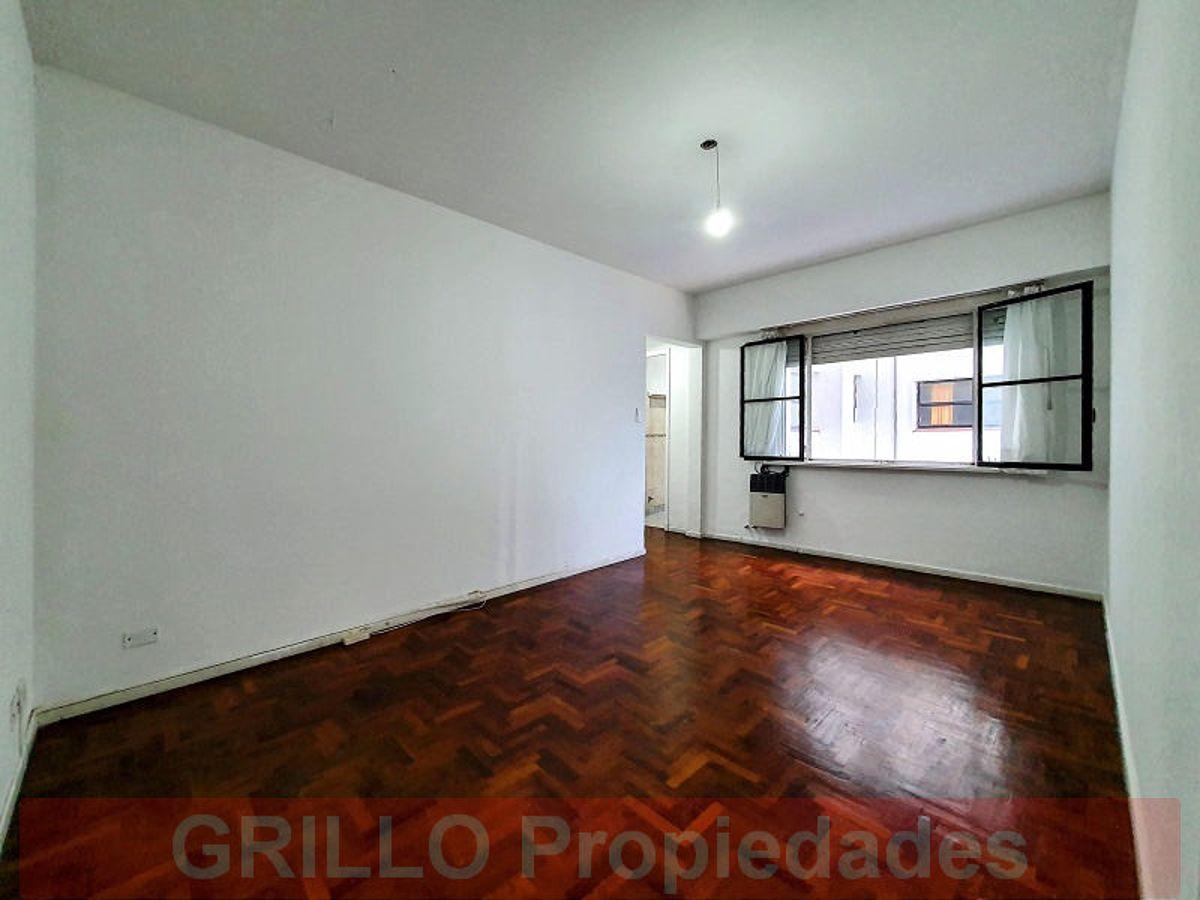 Foto de Av. del Libertador 8440. Departamento 2 ambientes. Baño completo, imagen 2