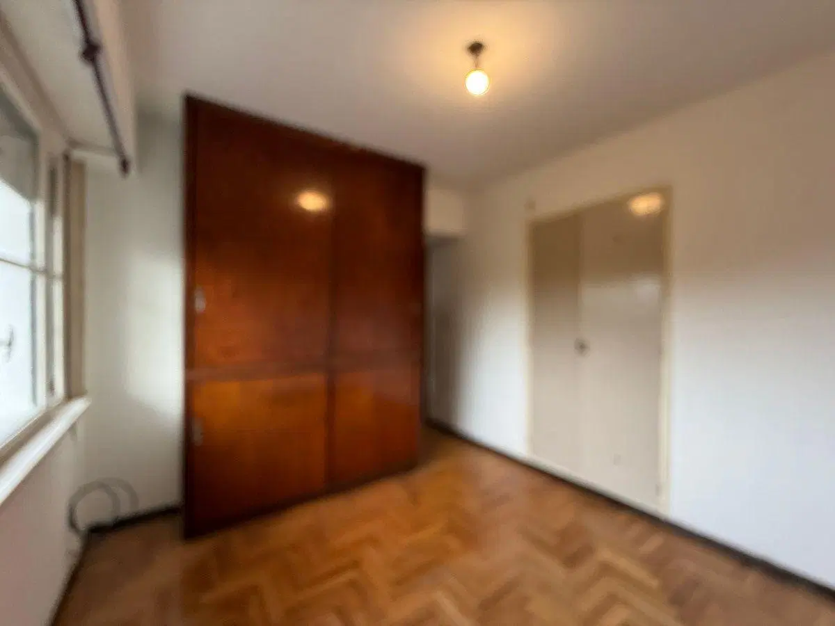 Av. del Libertador 8440, Piso 5. Departamento 3 ambientes. Balcón. Al frente. 8