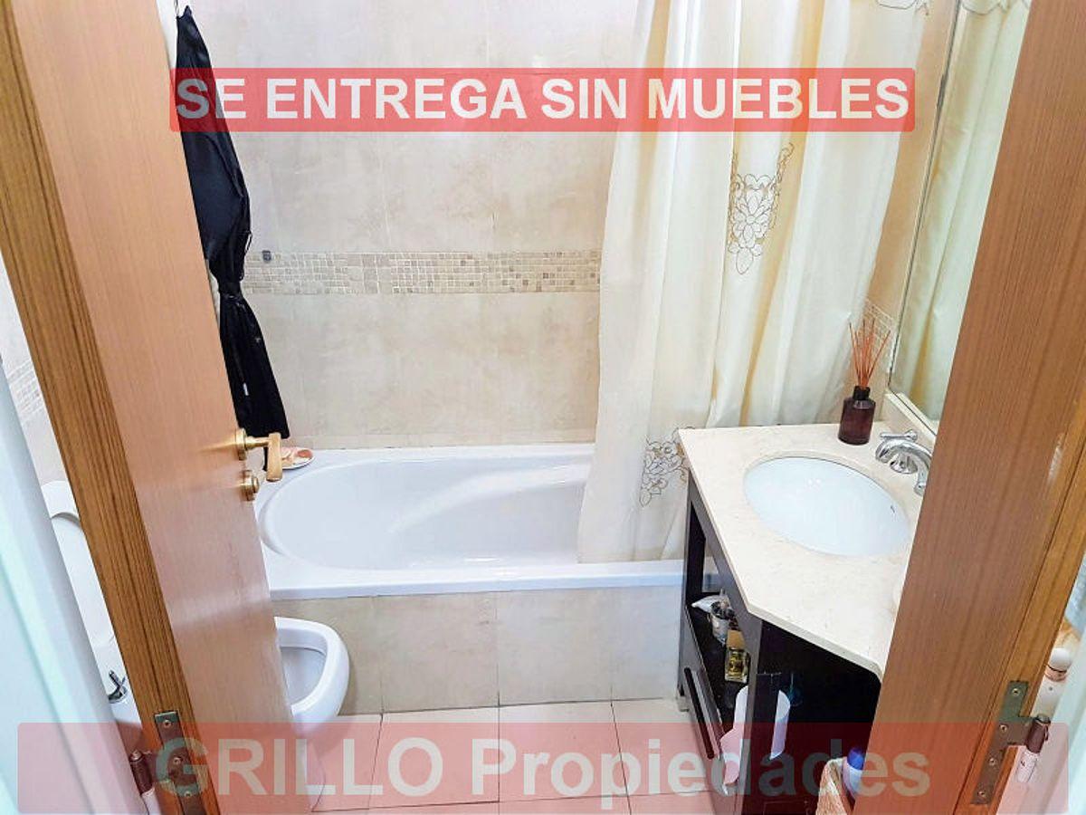 Foto de Av San Martín 5192. Departamento de cuatro ambientes con dependencia, imagen 5