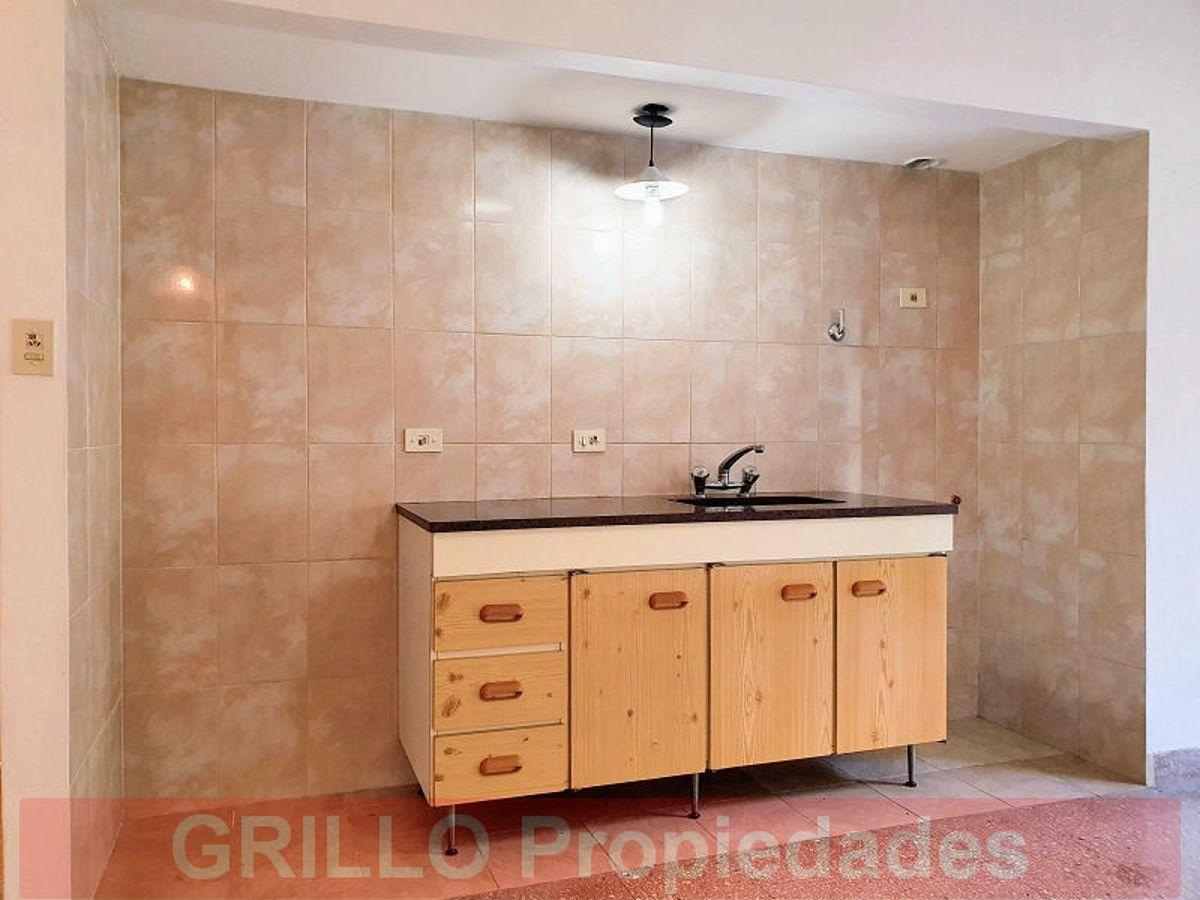 Foto de Corvalán 2636. Departamento dos ambientes. PH sin expensas con patio., imagen 3