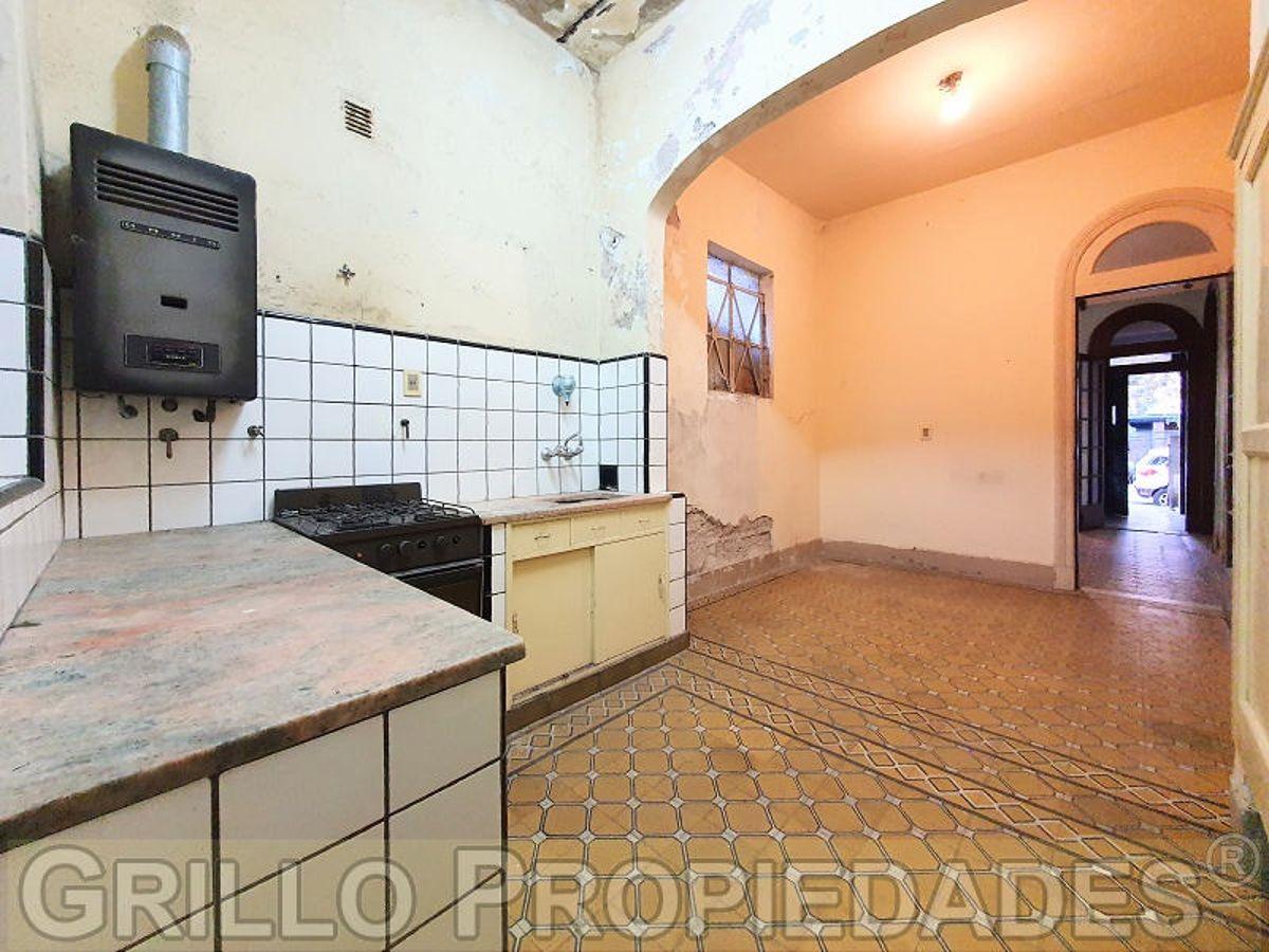 Foto de Miller 3439. Oficina comercial. Entrada independiente. Sin expensas, imagen 1