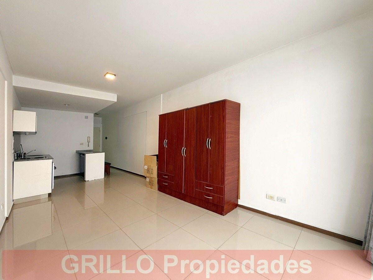 Foto de Bordabehere 2930. Departamento monoambiente con balcón. De 33 m²., imagen 2