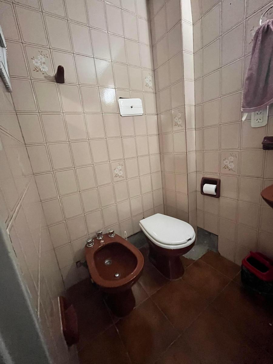 Foto de Dpto 2 AMB en planta baja, apto profesional con patio / Pasaje Rauch, imagen 4