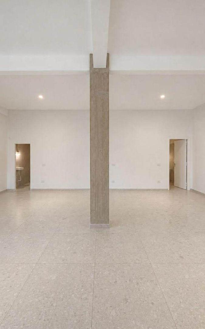Foto de Local Comercial en Alquiler – A Estrenar – Frente a Plaza Alem, imagen 5