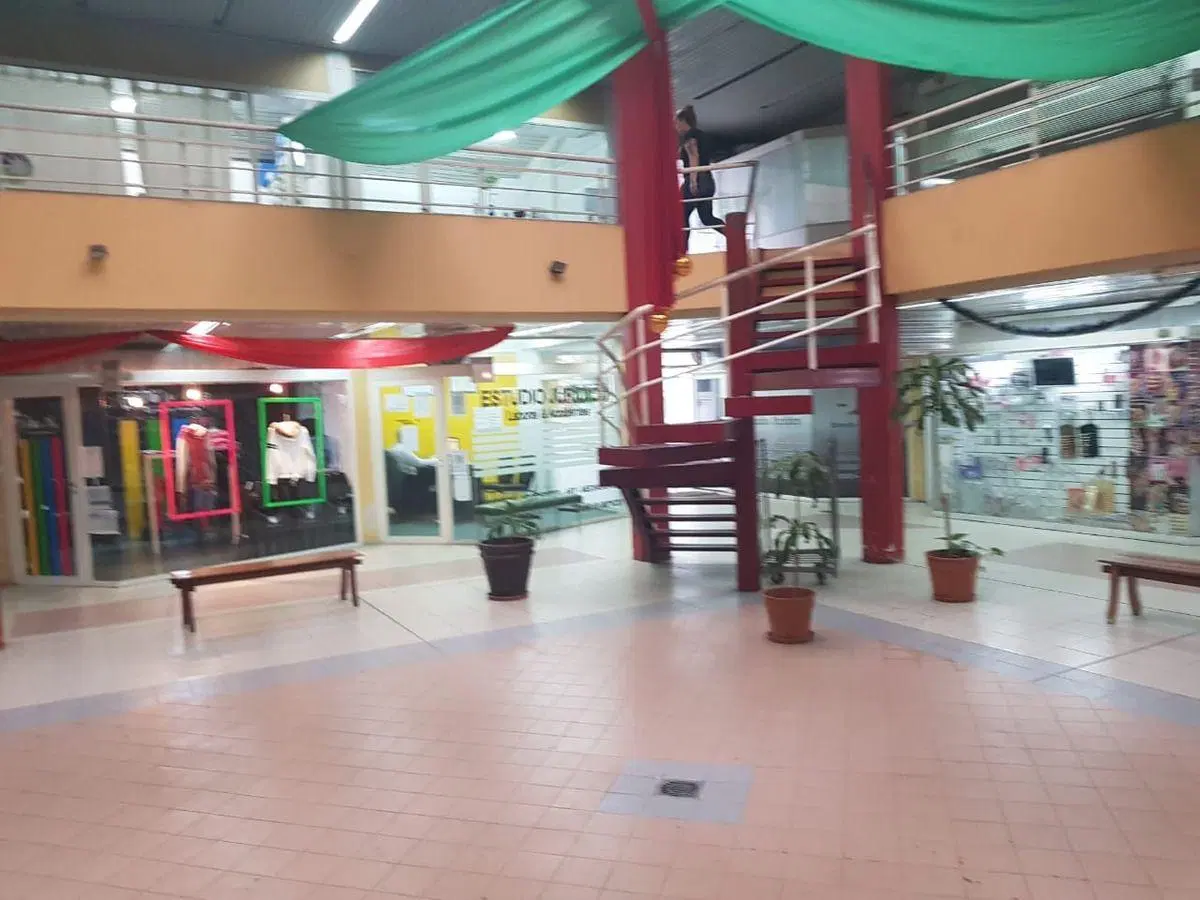 Local En Venta San Miguel Con Renta 2