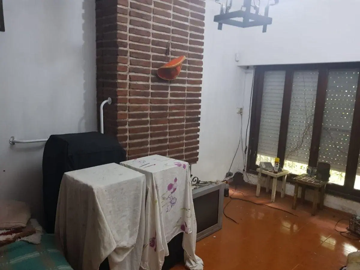 Terreno En Venta Con Casa A Refaccionar (san Miguel) 2