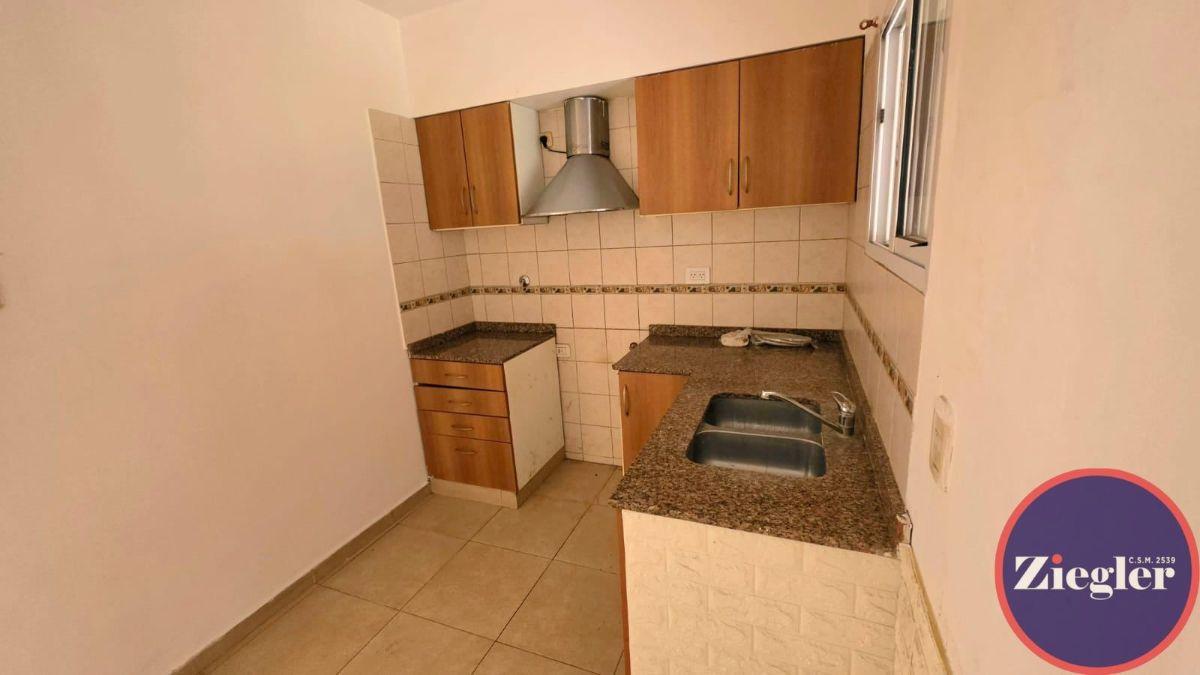 Foto de Dúplex en alquiler c/ cochera, piscina Barrio Las Rosas, San Miguel, imagen 5
