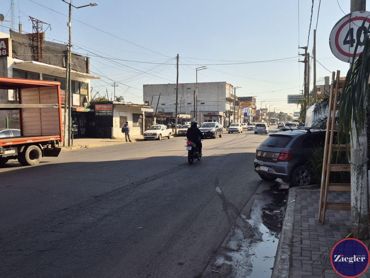 Foto de Galpón en venta de 100m2 ubicado en José C. Paz, imagen 3