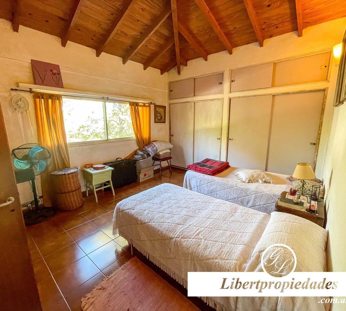 Foto de Casa y Parque amplios, centro de salud, geriatrico, oficinas, imagen 3
