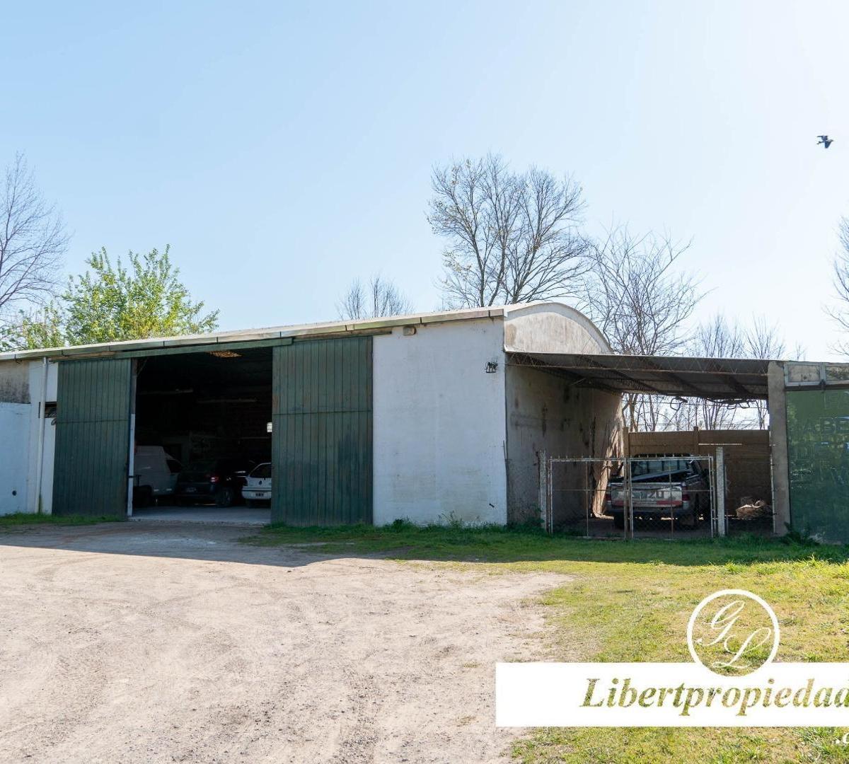 LOCAL COMERCIAL EN VENTA EN LOS PINOS