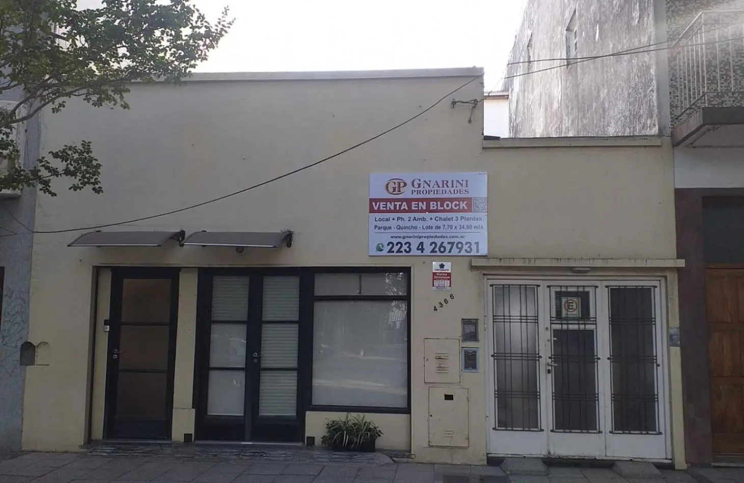 3 propiedades en block Chalet 6 dorm. + Local + PH 2 amb. Parque/Quincho Mar del Plata 3