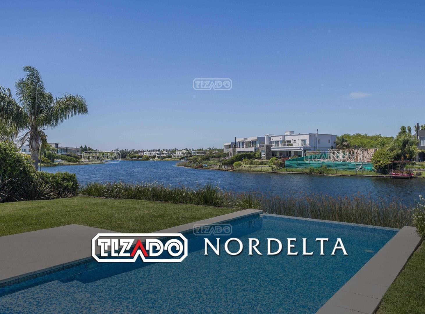 Casa en Venta en Los Lagos, Nordelta, al lago con cine
