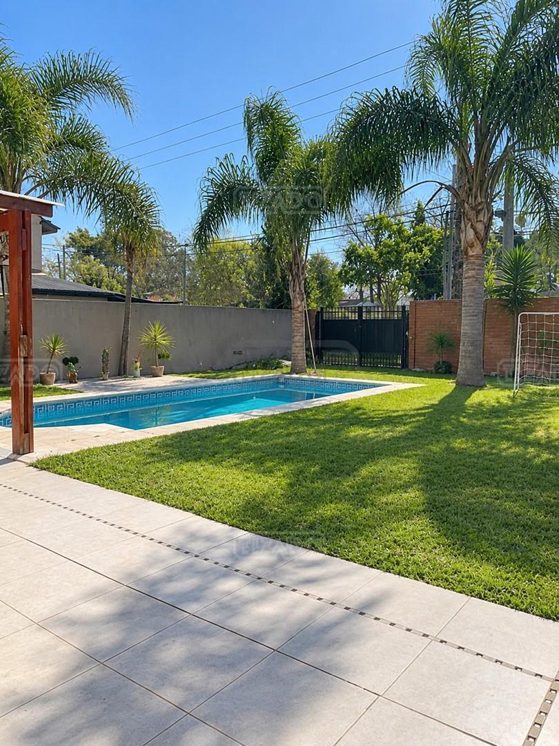 Foto de Casa en Venta en Maquinista F. Savio, Escobar, G.B.A. Zona Norte, imagen 2