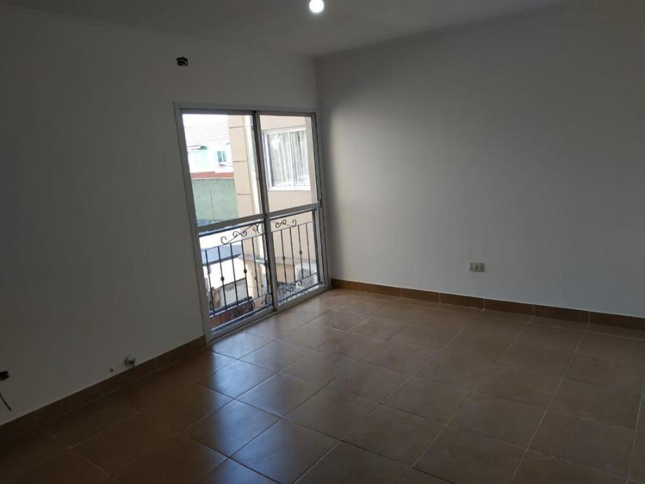 Foto de Departamento en Venta en Villa Sarmiento, imagen 5