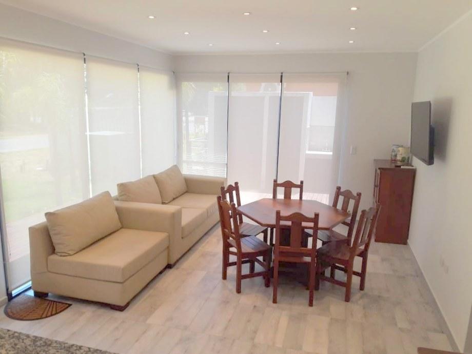 Casa PH en Venta en Costa del Este 5