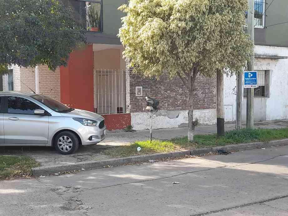 Casa PH en Venta en Haedo Sur 3
