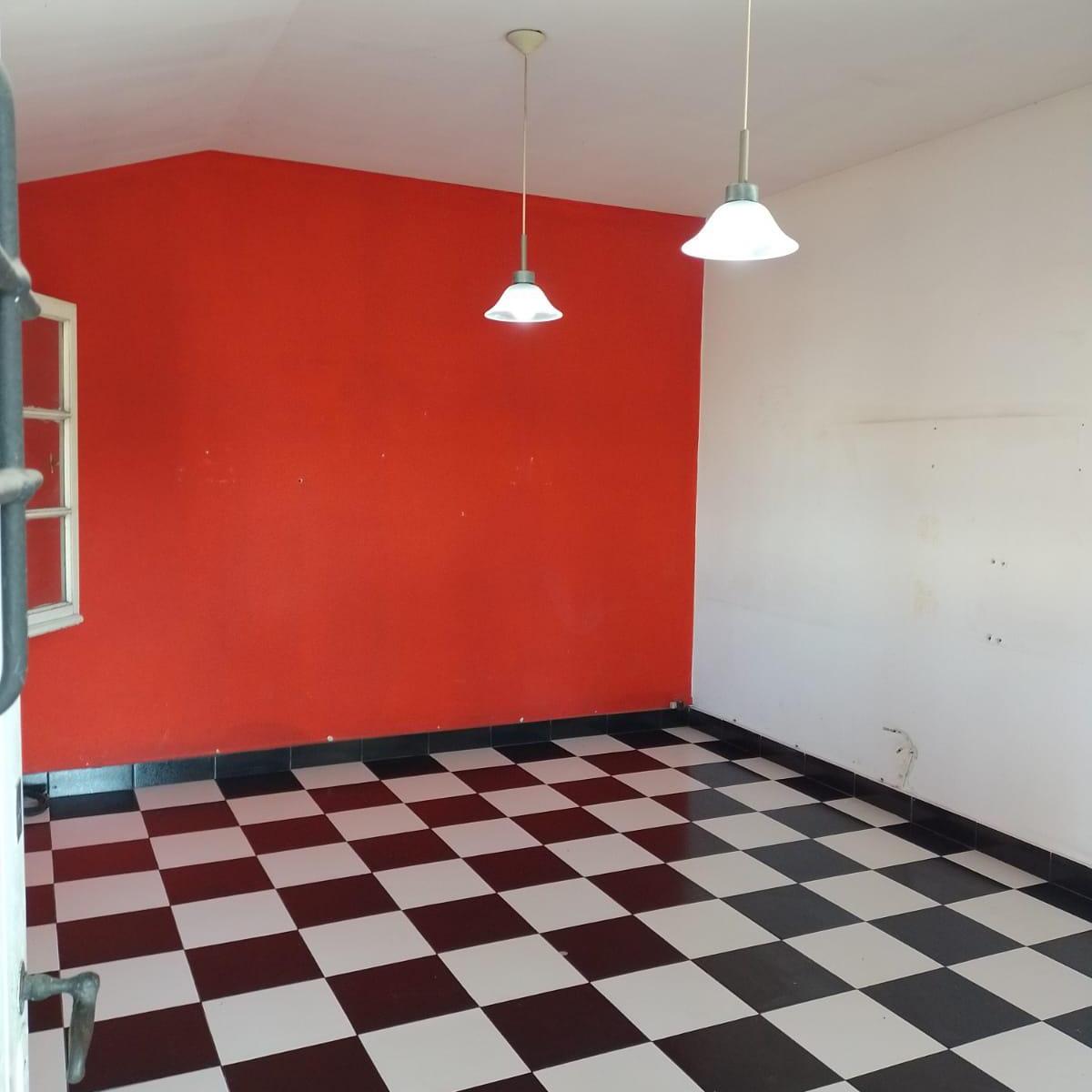 CASA DE 3 AMBIENTES EN 1 PLANTA EN HAEDO NORTE
