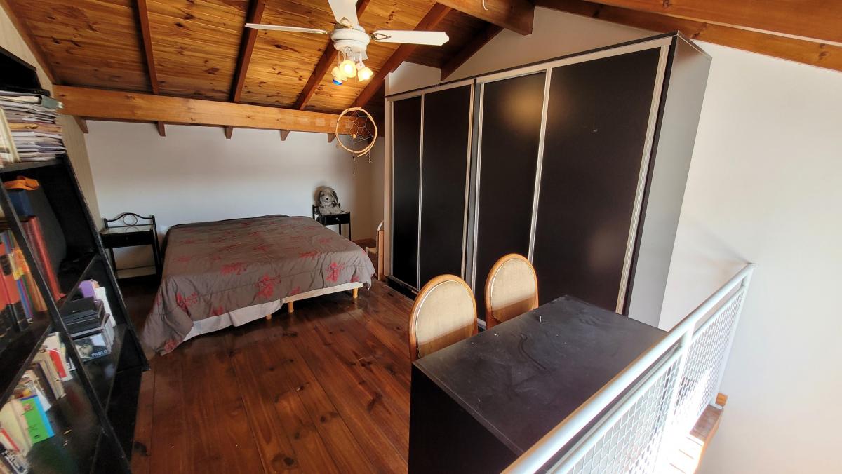 Foto de EXCELENTE TRIPLEX DE 4 AMB. Y MEDIO EN HAEDO SUR, imagen 5