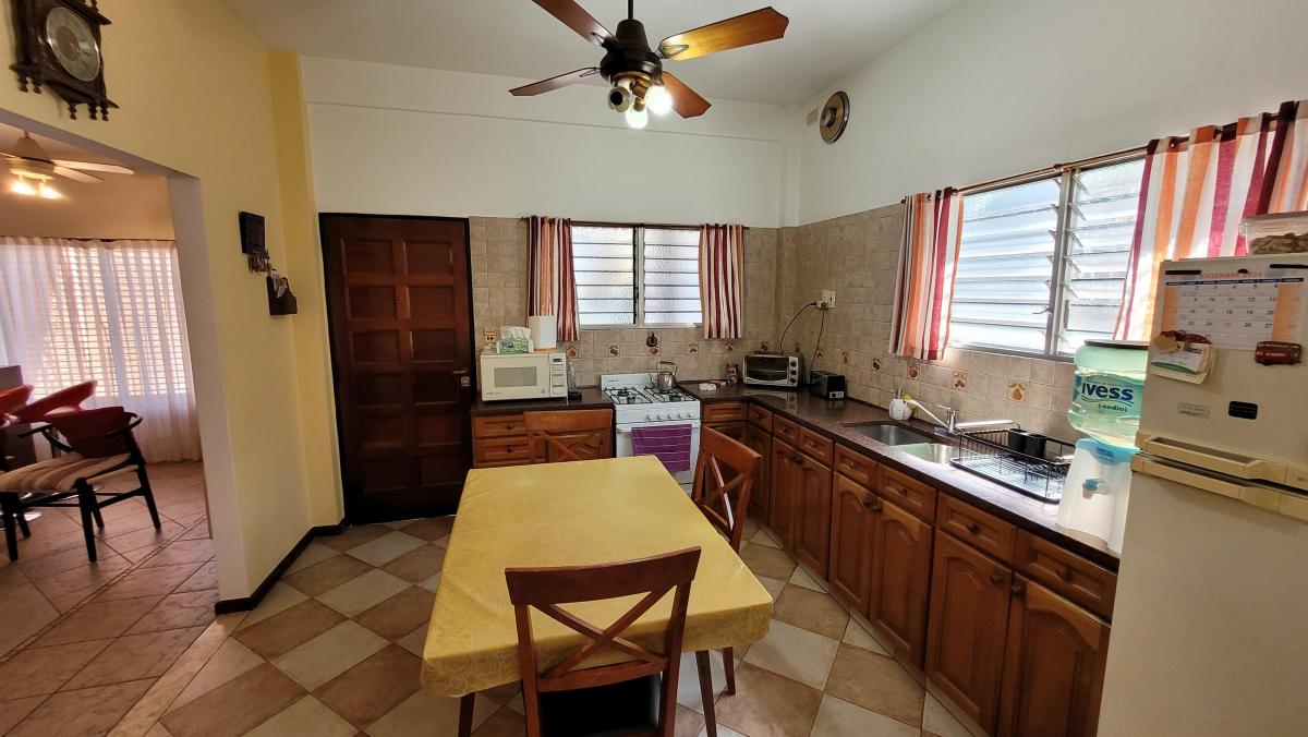 Excelente Casa de 3 Ambientes Sobre Lote de 472 m² 1