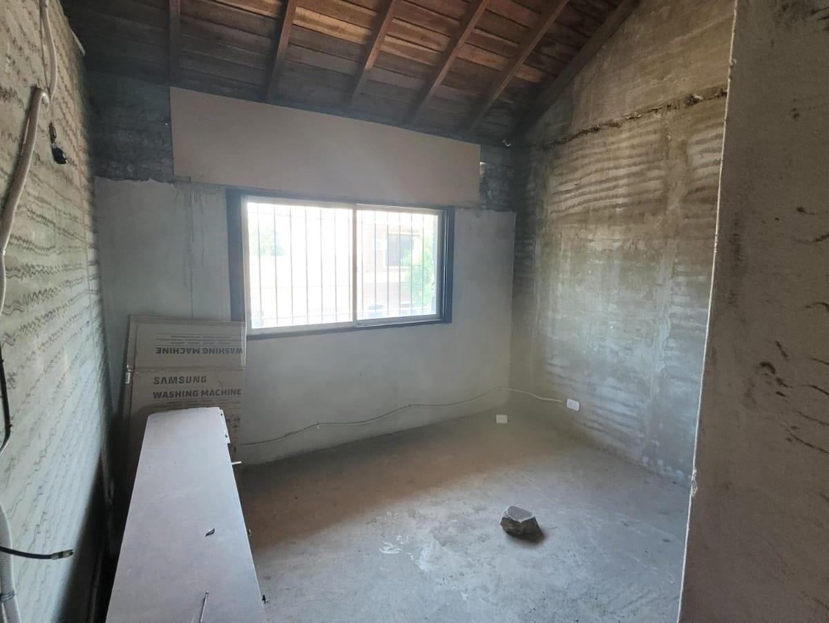 Foto de CHALET en planta alta a TERMINAR de 3 ambientes, imagen 3