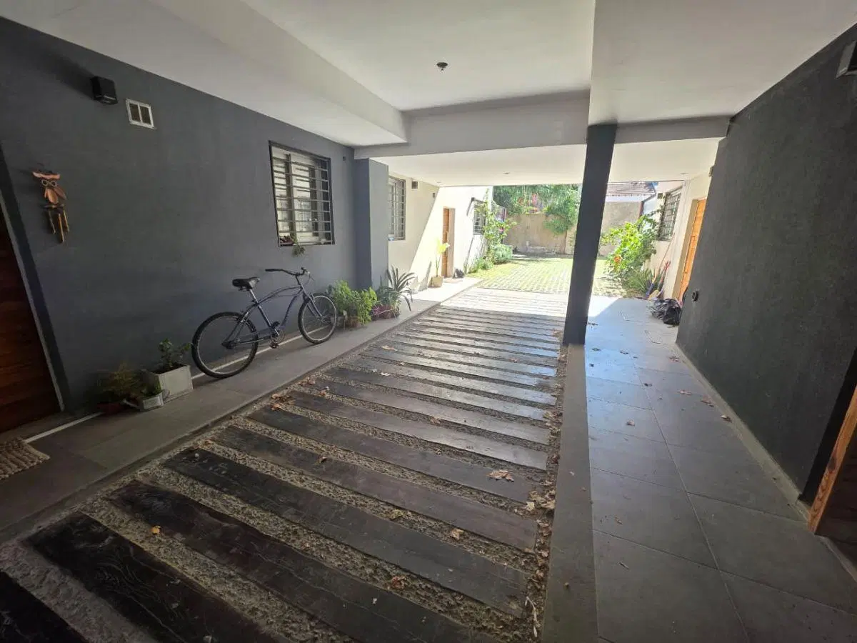 EXCELENTES DUPLEX DE 4 AMB. EN UBICACION PRIVILEGIADA 2