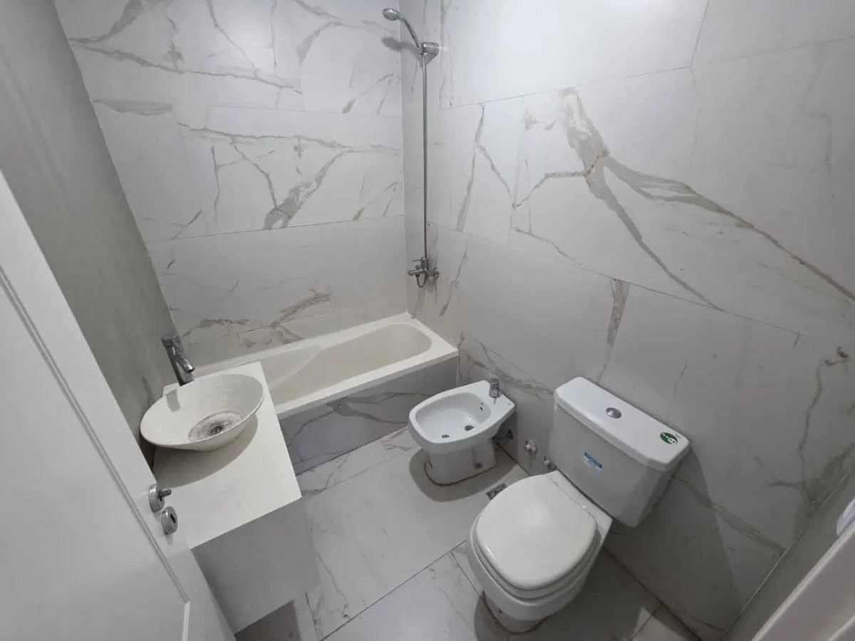 EXCELENTES DUPLEX DE 4 AMB. EN UBICACION PRIVILEGIADA 8
