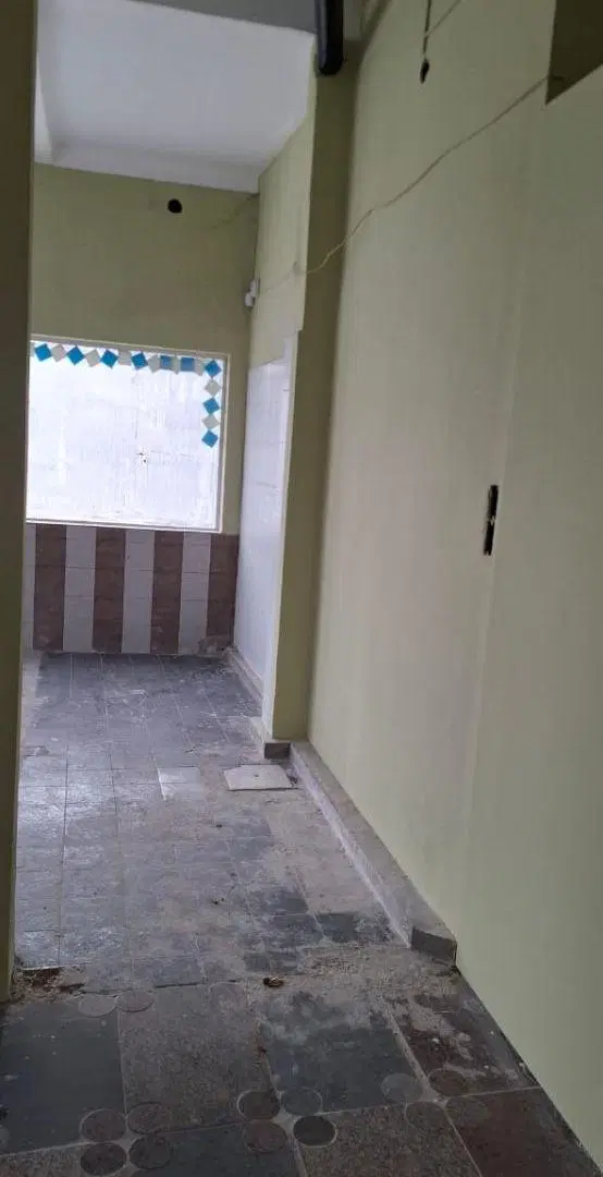 Local de 52m2 en esquina 4