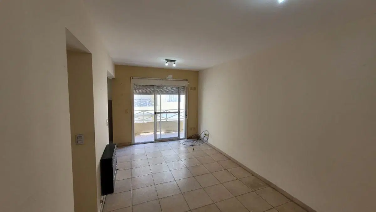 Alquiler de departamento de 2 ambientes con cochera 5