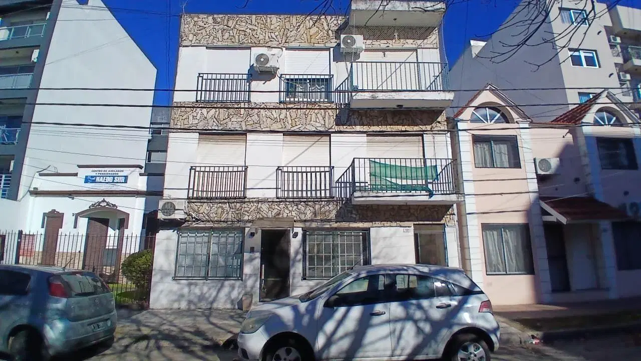 Departamento 2 ambientes. | Suipacha al 100 1