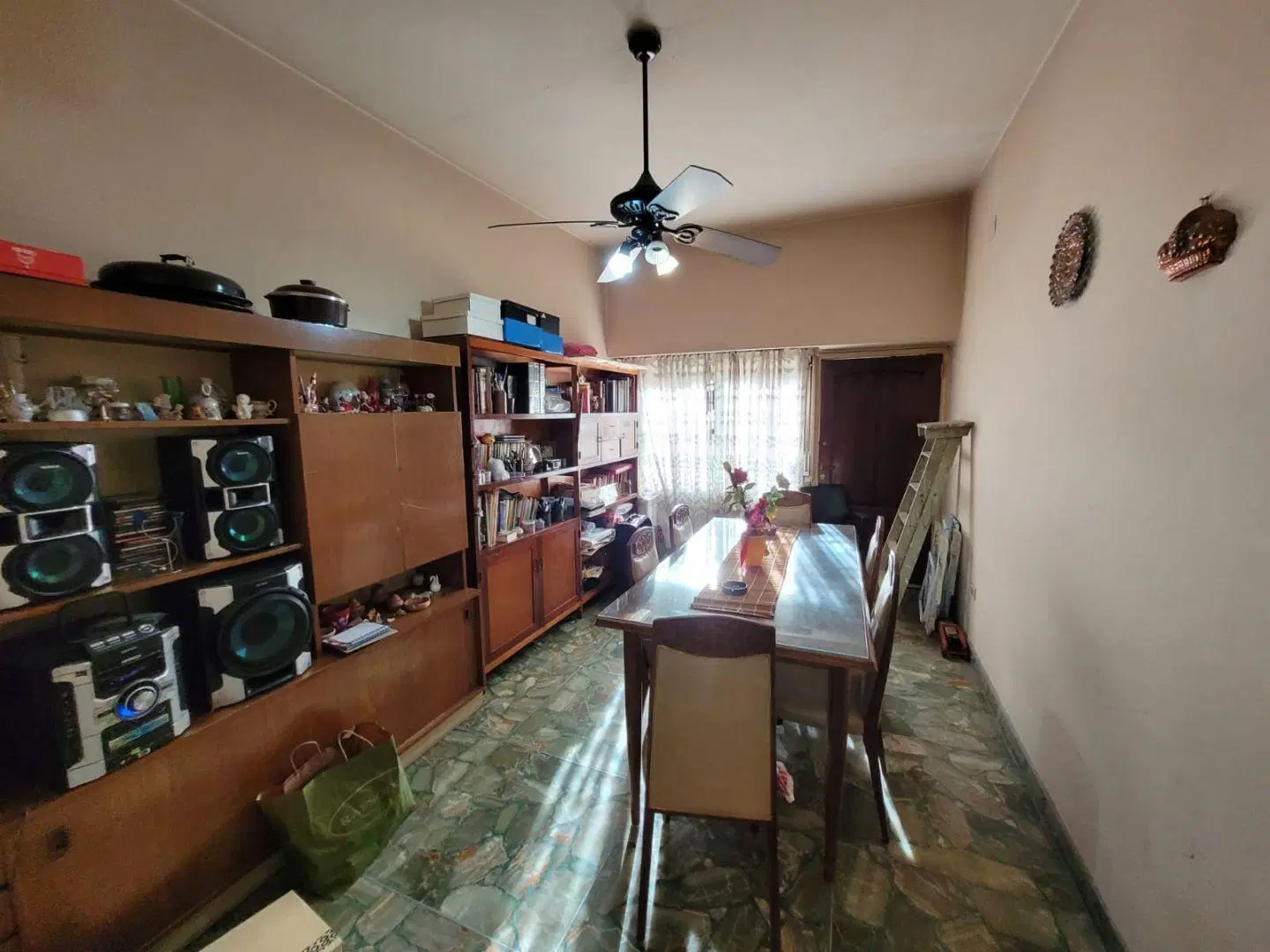 Casa 6 amb 4 dorm. | Amato al 1500 3
