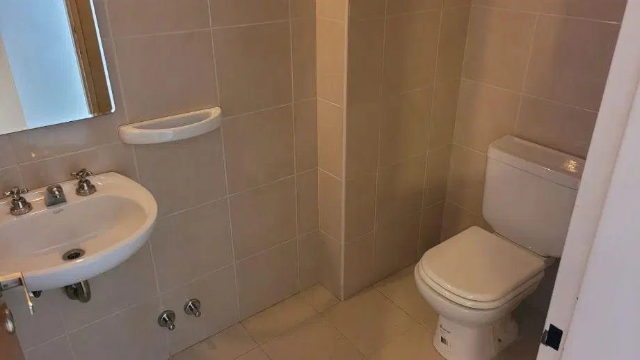 Departamento 3 ambientes. | Carlos Tejedor al 1200 4