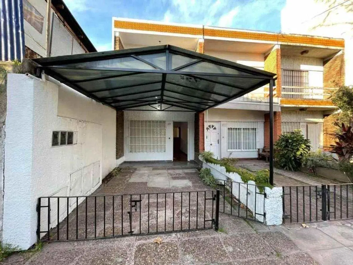 Casa 3 ambientes. | Suipacha al 100 3