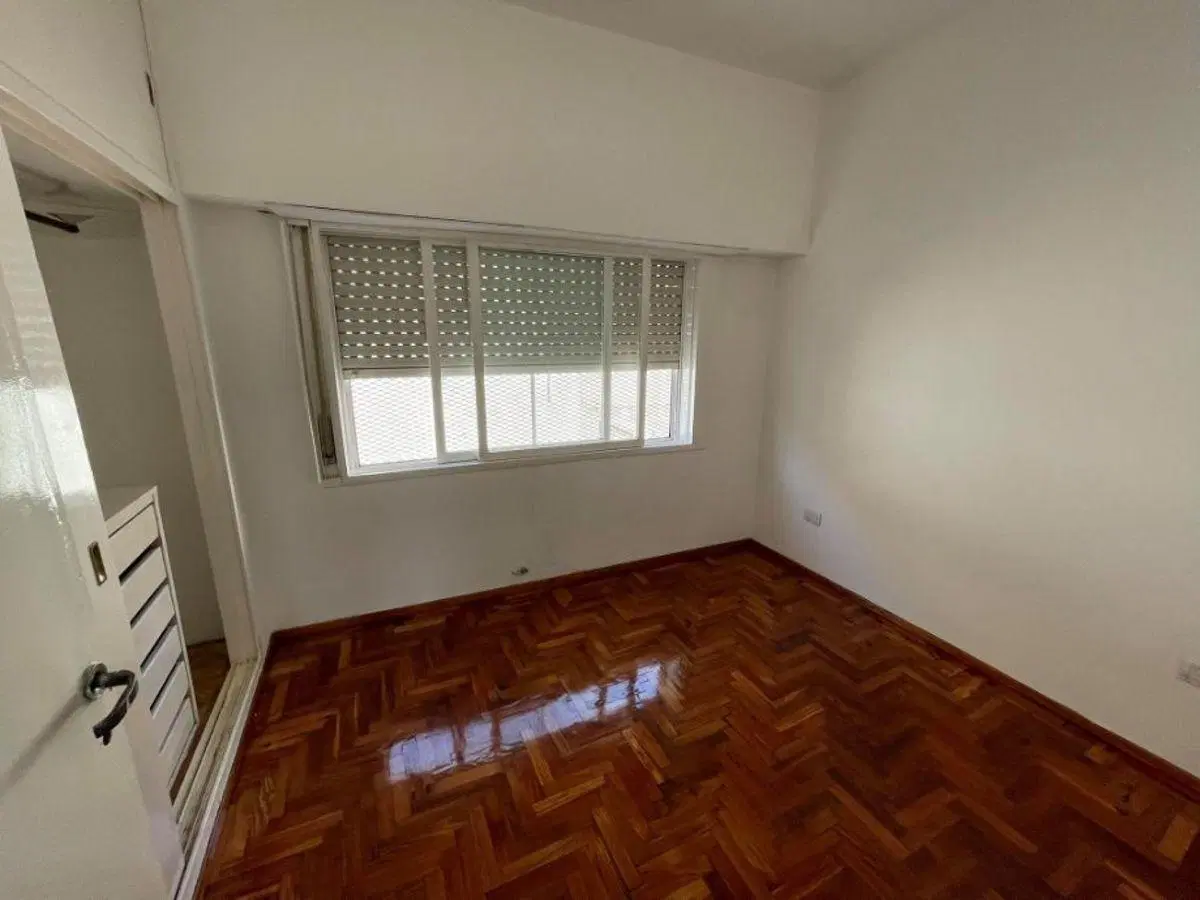 Casa 3 ambientes. | Suipacha al 100 5