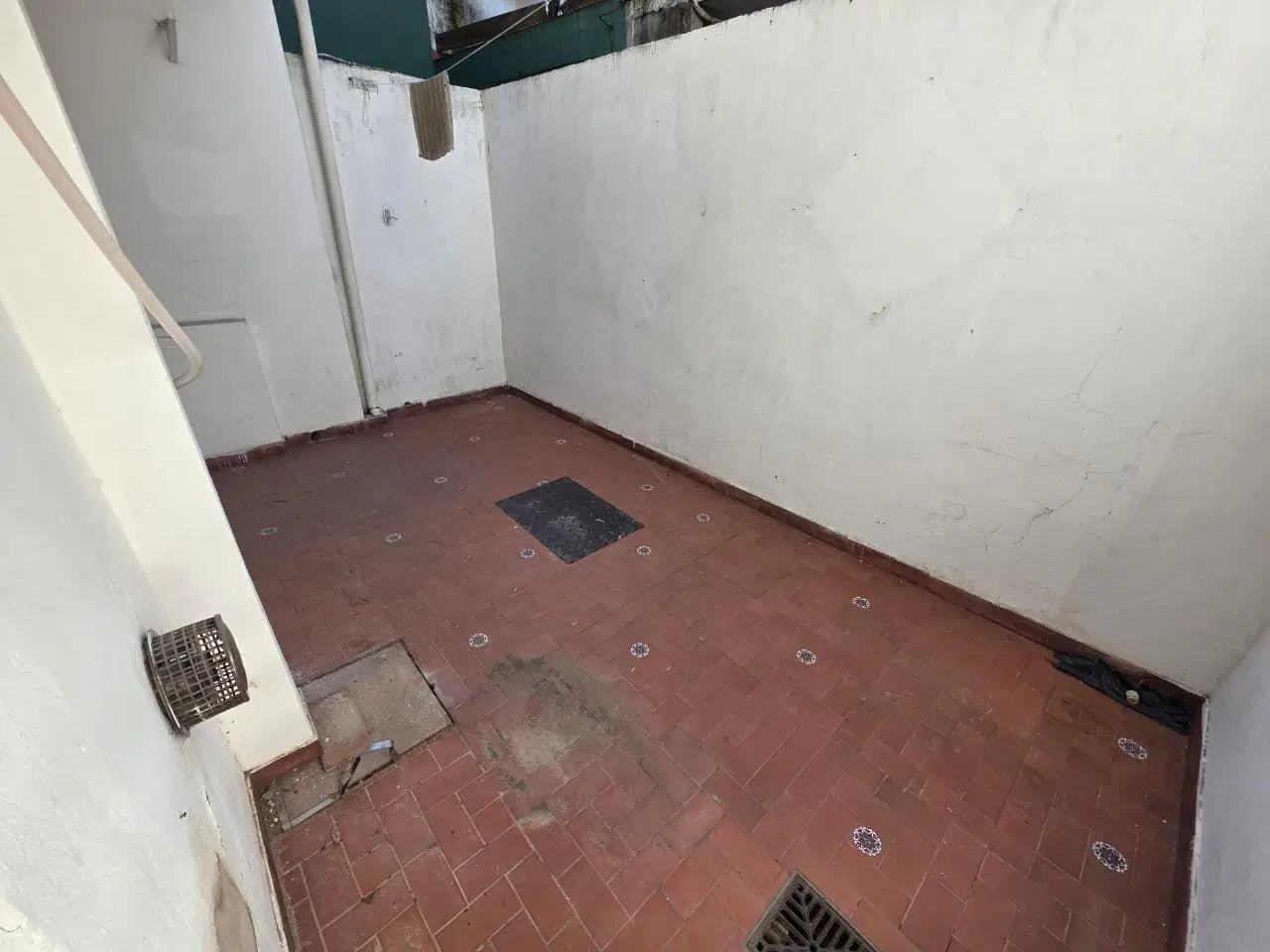 CASA EN PH DE 3 AMBIENTES EN 2 PLANTAS A 1 CUADRA DE AV. RIVADAVIA. 8
