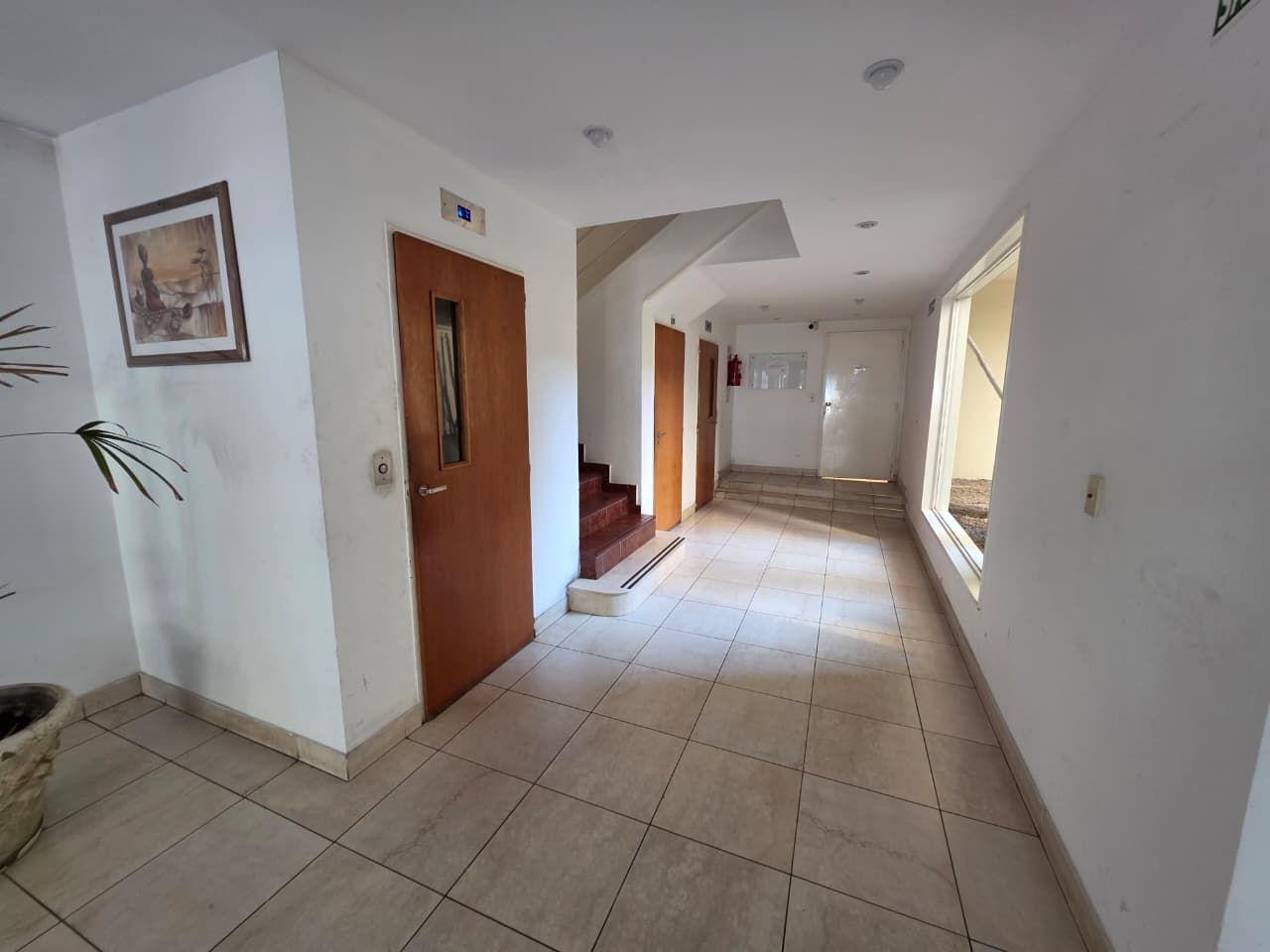 Foto de Departamento 2 ambientes. | Carlos Tejedor al 1200, imagen 1