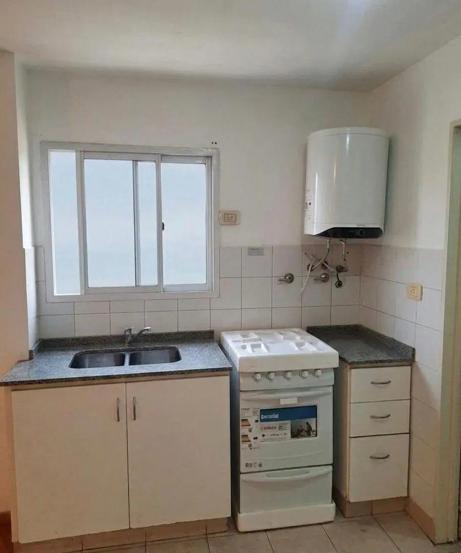 ALQUILER UN AMBIENTE CON BALCON ATERRAZADO 38 MTS 3