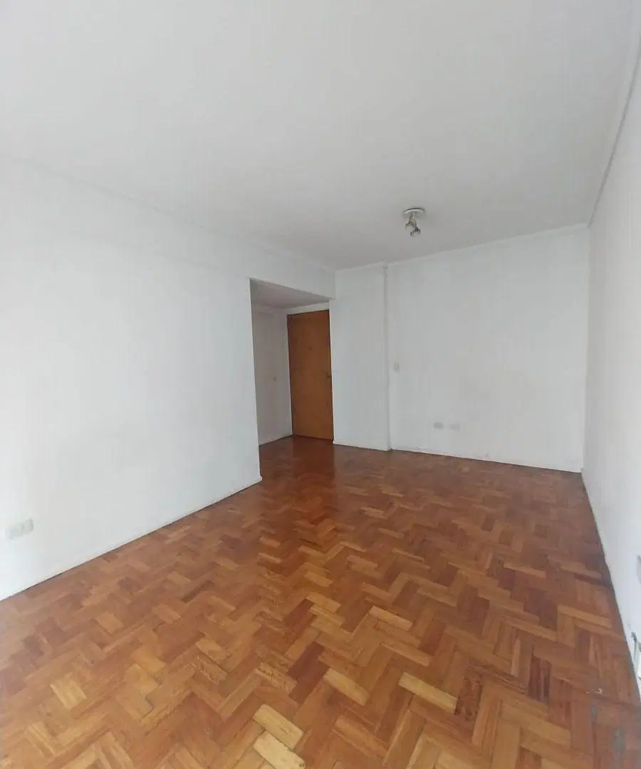 Departamento 1 Ambiente En Alquiler Lateral 33 Mts 3