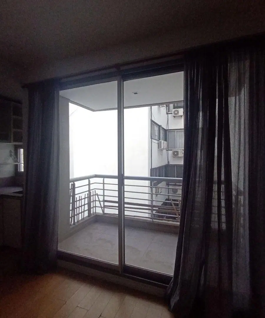 ALQUILER 2 AMBIENTES CON BALCON CONTRA FRENTE 35 MTS 4