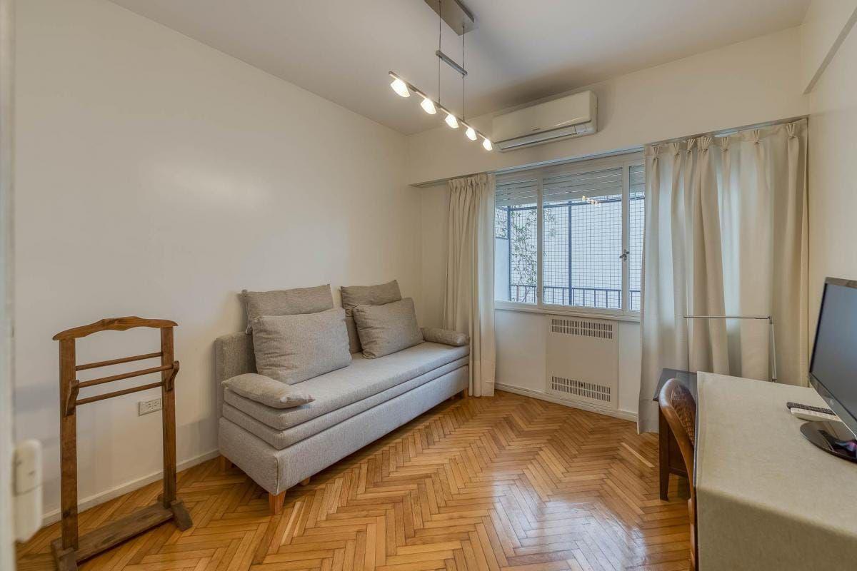 Foto de Venta Depart. 2 dorm. 100mts Alto Palermo, imagen 4