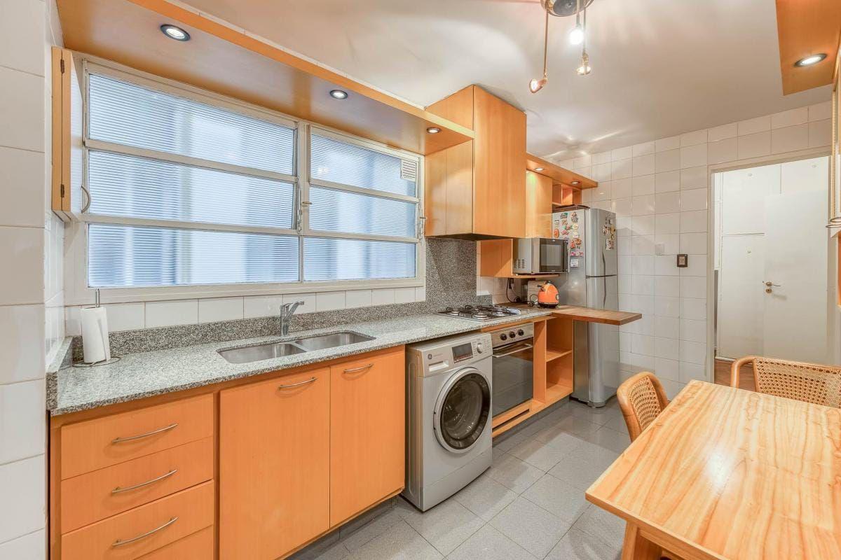Foto de Venta Depart. 2 dorm. 100mts Alto Palermo, imagen 3