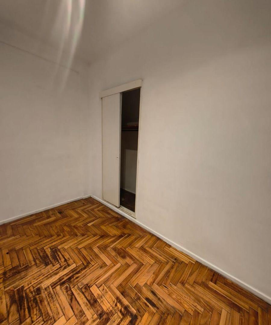 Foto de Departamento en alquiler Aguero y Juncal 30 m² con lavadero, imagen 5