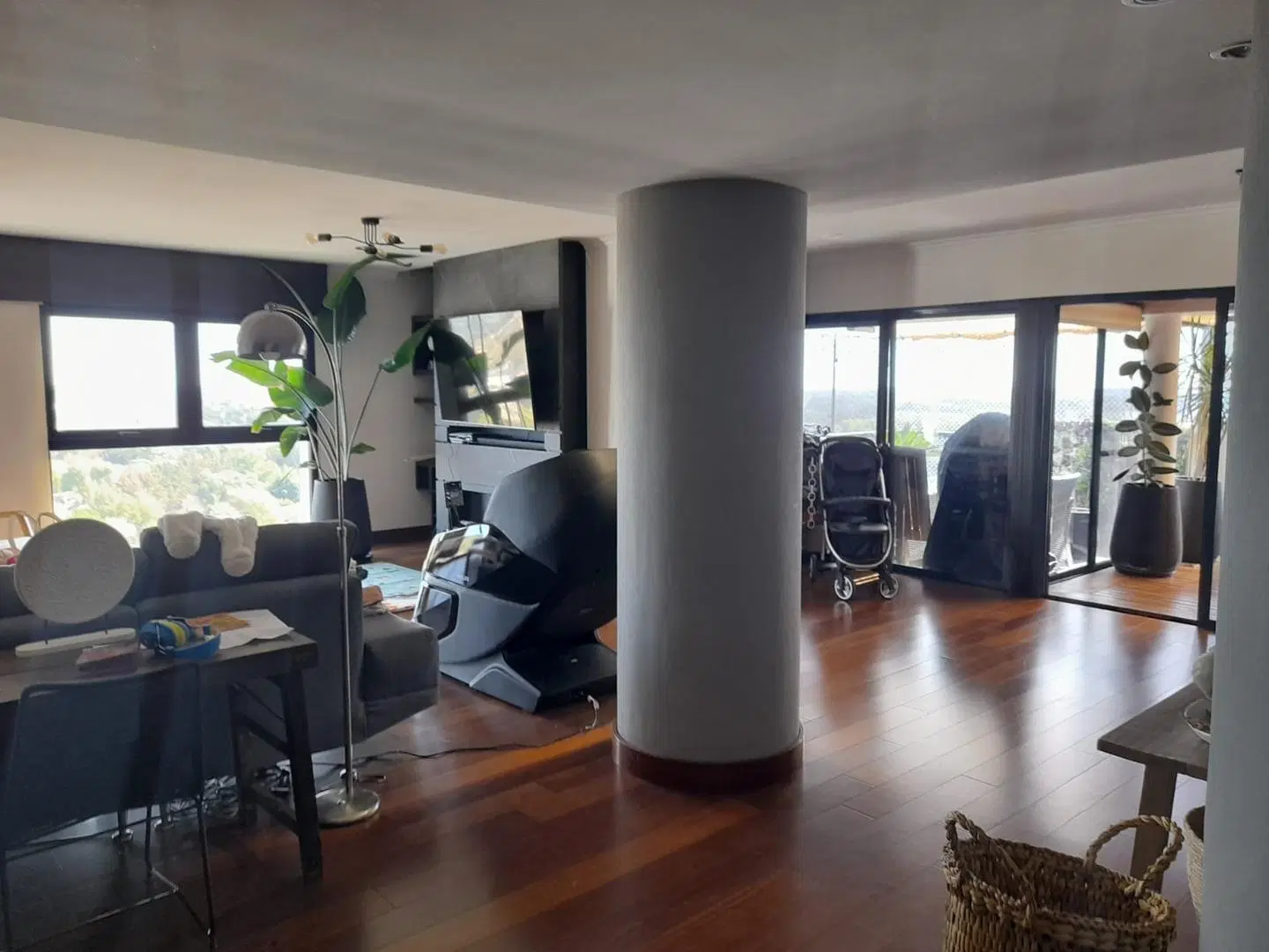 EXCELENTE DUPLEX SUPER VISTA AL AGUA-TERRAZA-PARRILLA-COCHER 1
